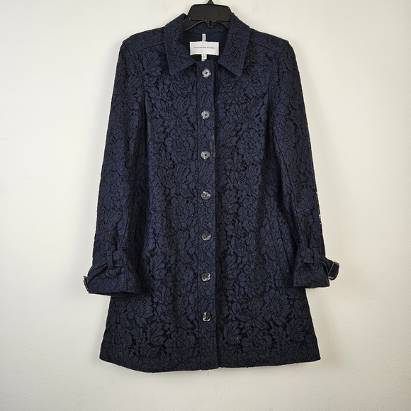 Cupcakes and Cashmere Aldean Blue Lace Jacket Navy Size Medium - Picture 1 of 8